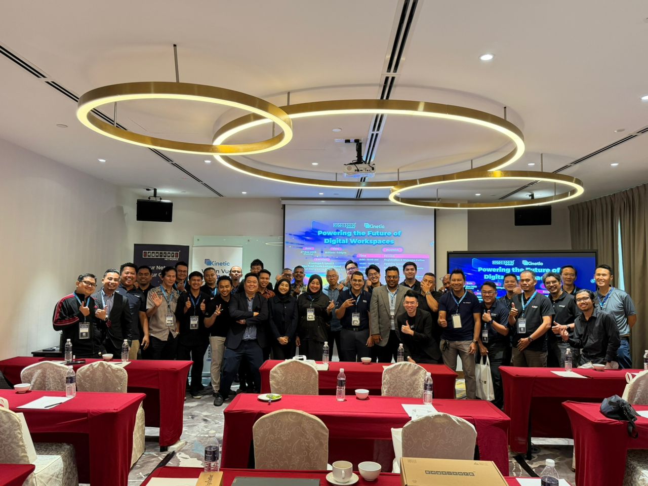 WhatsApp Image 2025-12-04 at 14.10.18 (2)